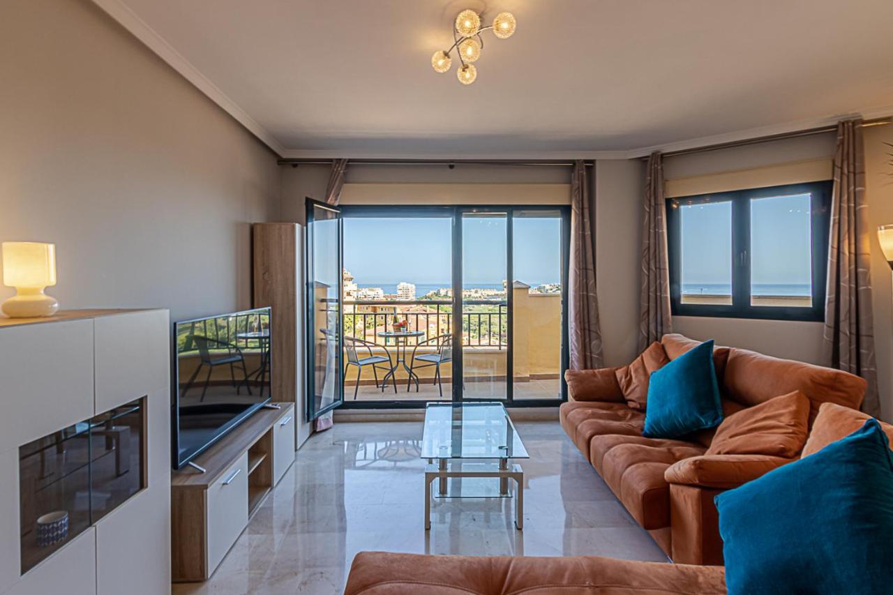 797 Holiday Rentals - Moderno Piso Para 5 Con Hermosas Vistas Benalmádena Zewnętrze zdjęcie