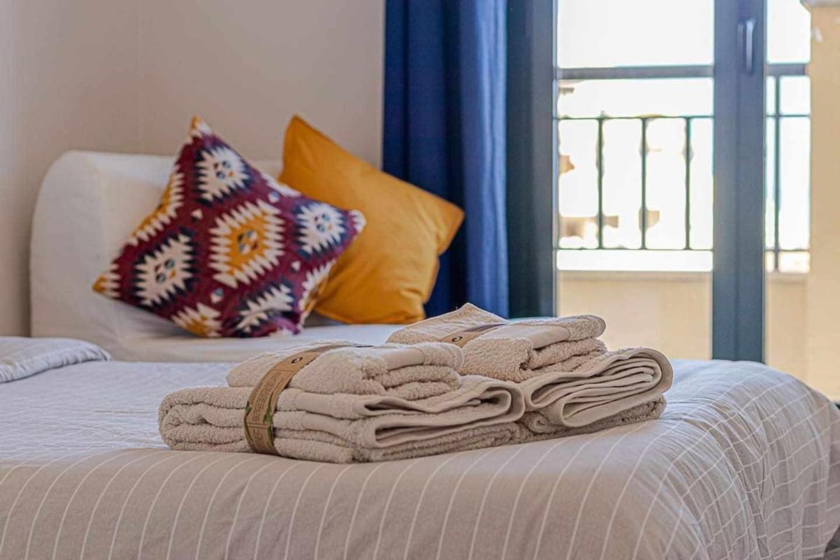 797 Holiday Rentals - Moderno Piso Para 5 Con Hermosas Vistas Benalmádena Zewnętrze zdjęcie